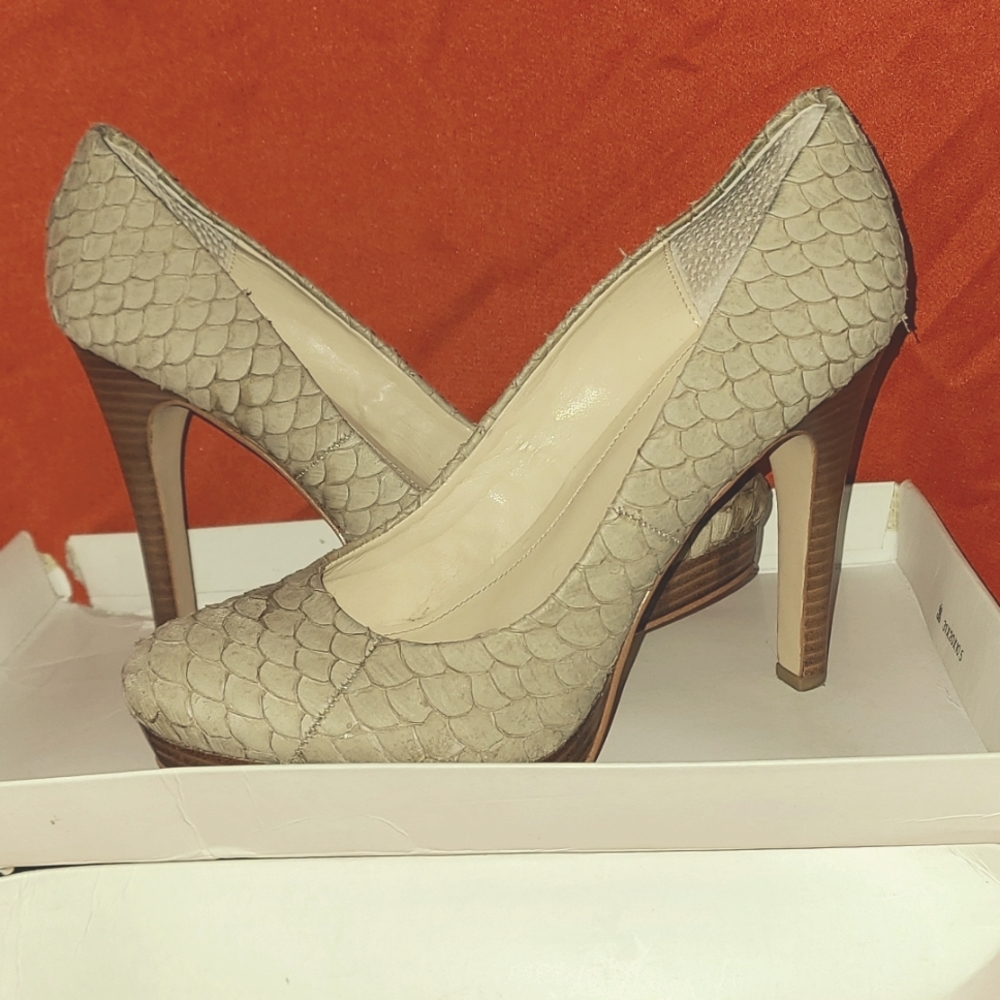 8.5 Kendall Fish Skin Calvin Klein Heels
